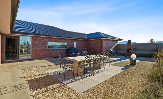 5712 West Coast Road Springfield_1