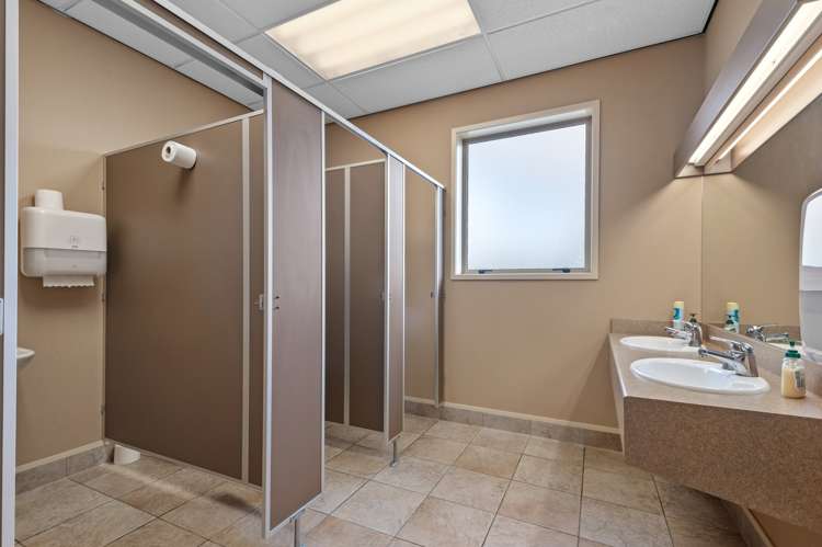 244 Vaughan Road Owhata_13