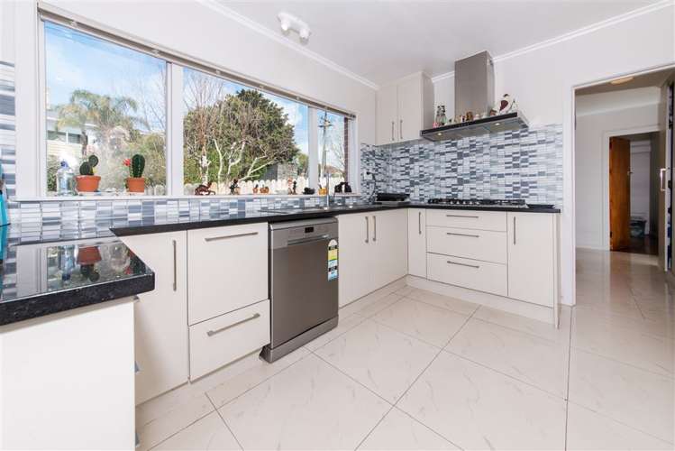 52 Pleasant Road Glen Eden_9