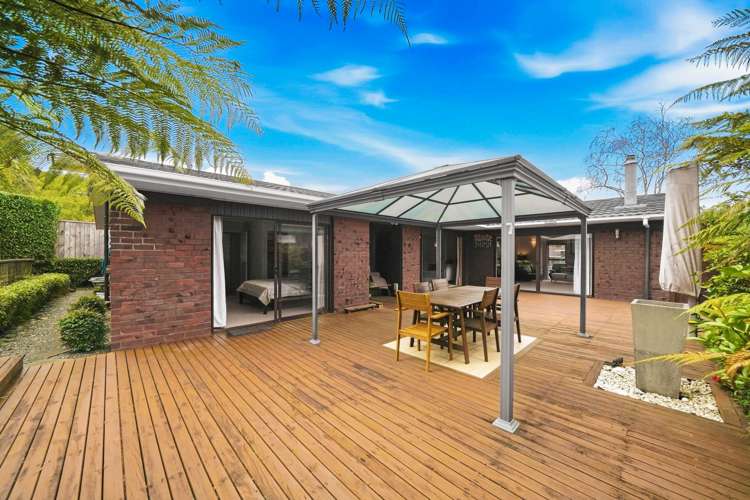 10 Montclair Rise Browns Bay_24