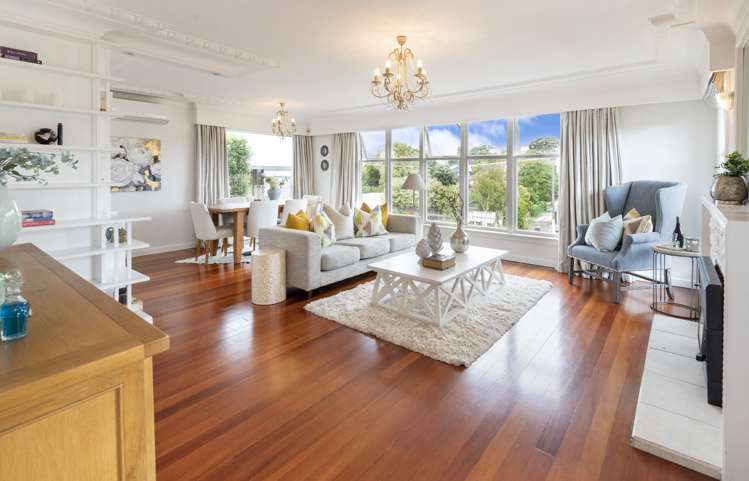 10 Glenfern Road Mellons Bay_5