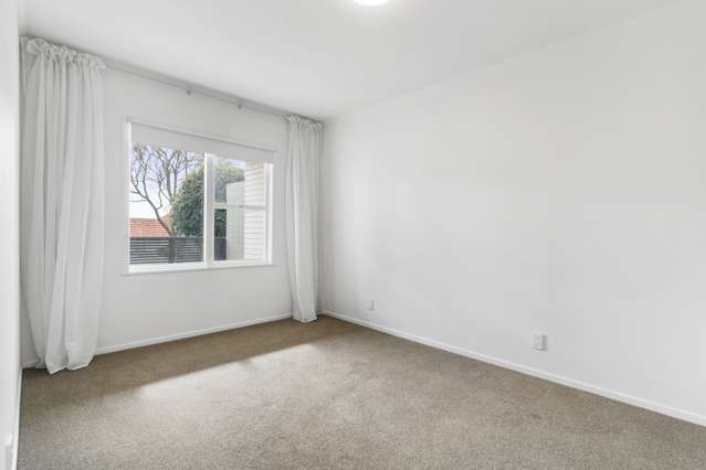 3/8 Dempsey Street Remuera_4