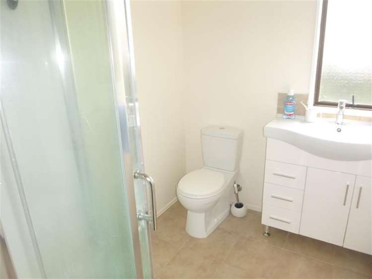 49b Cambridge Terrace Papatoetoe_5