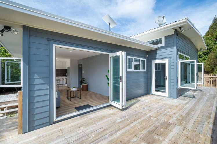 66 Te Henga Road_1
