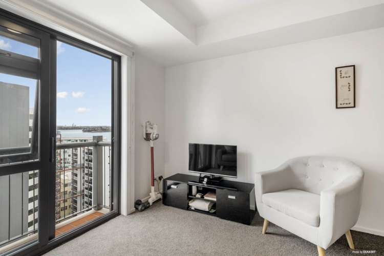 14d/2 Eden Crescent Auckland Central_3