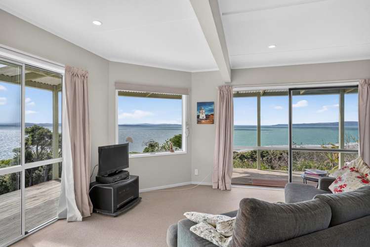 6575 Pouto Road Pouto_5