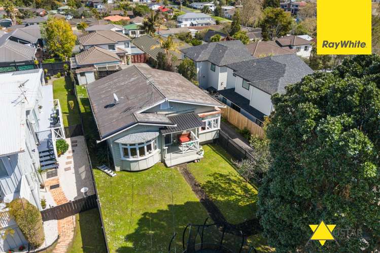 37 Willerton Avenue New Lynn_17