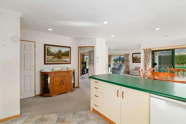 14 Stanley Drive Lynmore_4