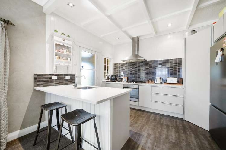 190 Great South Road_3