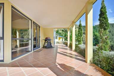 1544 Kahuranaki Road_3