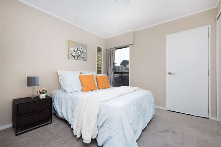 2/31 Gills Avenue Papakura_12