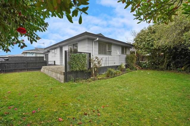 33a Karen Crescent Dinsdale_1