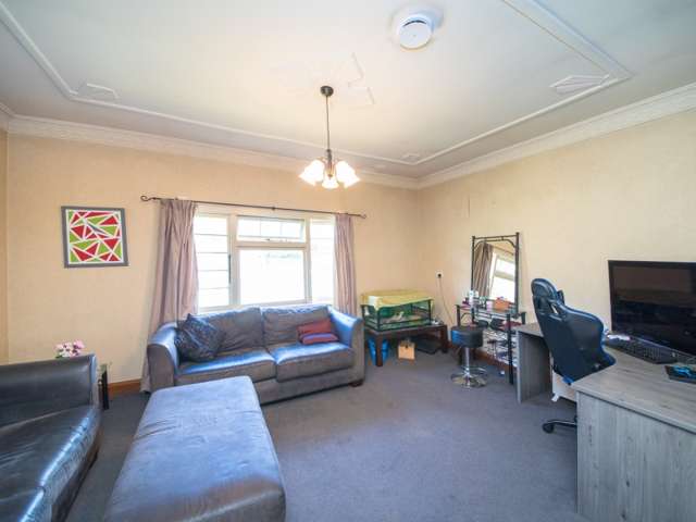 156 South Street Feilding_3