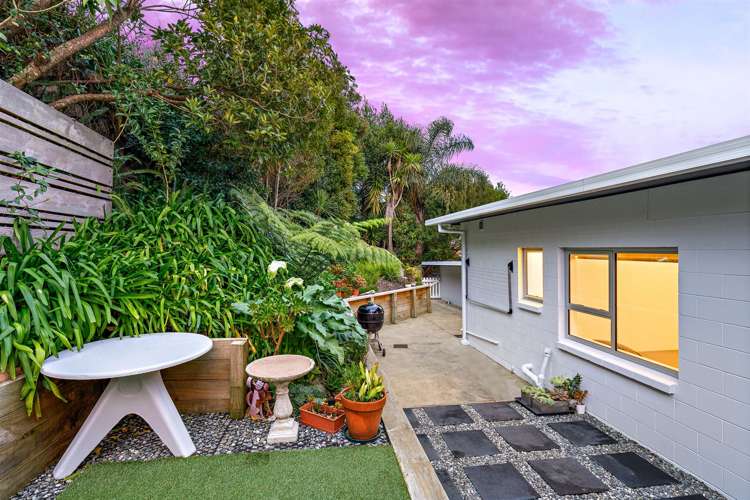 1/76a Heathcote Road Castor Bay_16