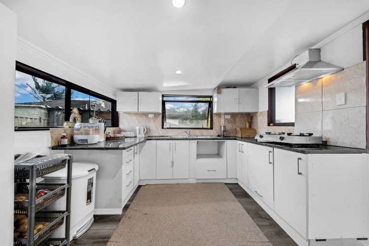 75 Kerrs Road Manukau_6