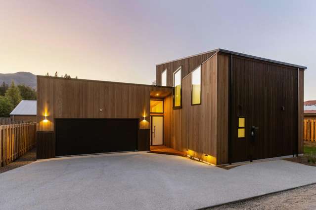 Your Holiday Home in Bremner Bay