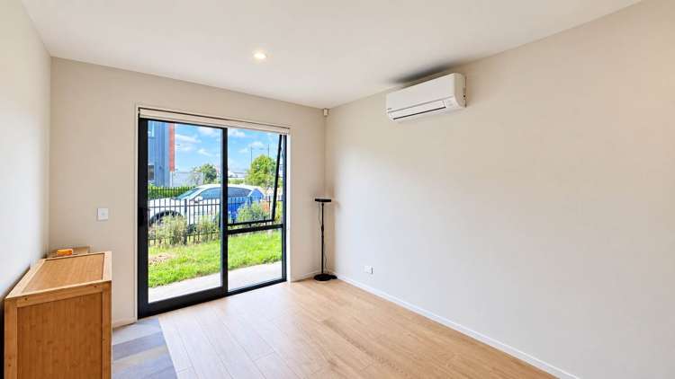 2 Aquamarine Road Rosehill_9
