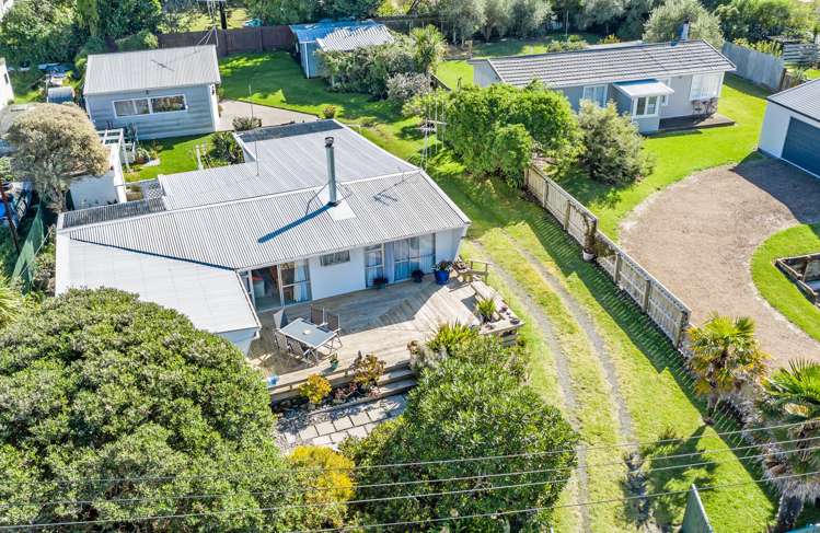 32 Muapoko Street Himatangi Beach_15