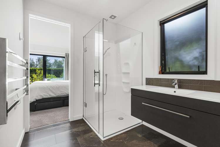 2 Burgundy Drive Martinborough_15