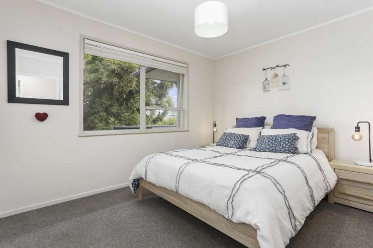 15 Scotstoun Place Glen Eden_15