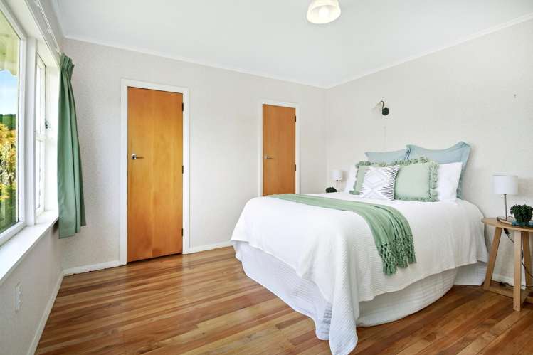 17 Lane Crescent Tawa_9