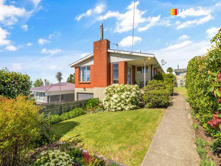 52 Gilkison Street Halfway Bush_12