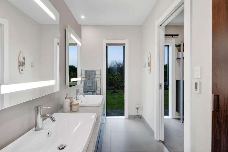 274 Lower Weld Road Oakura_22