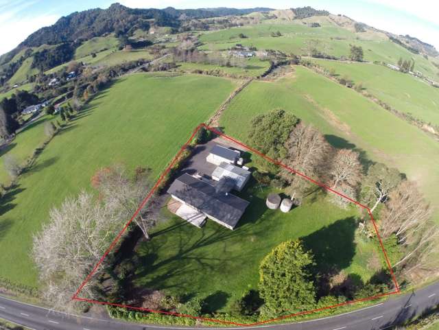 141 Waitetuna Valley Road Raglan_2