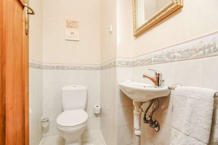 64 Ellerton Road Mount Eden_9