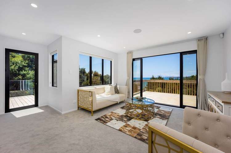 254A Whangaparaoa Road Red Beach_2