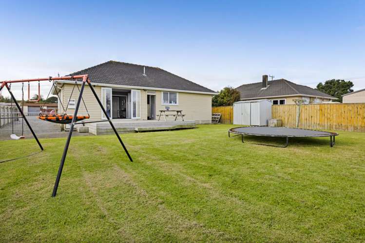 18 Whitcombe Road Opunake_16