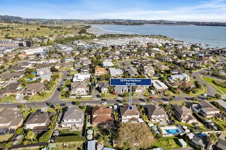 19 Pine Harbour Parade Beachlands_6