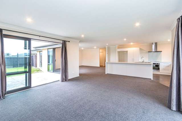 2 Ruby Drive Rolleston_3