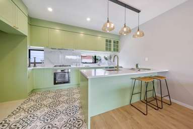 4/701 Hillsborough Road_3