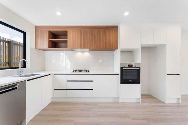 Asking Price $639,000 – Excellent Value!