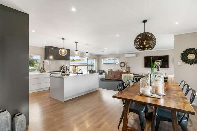 22 Outlook Road Greenhithe_11