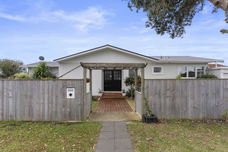 25a Riverside Road Orewa_12