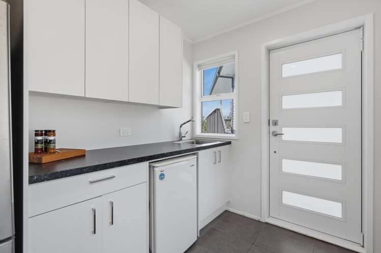 129 West Hoe Heights Orewa_22