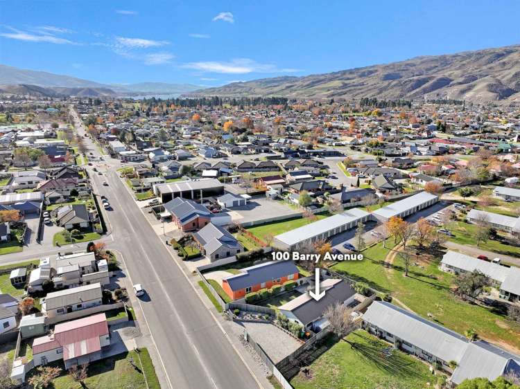 100 Barry Avenue Cromwell_25