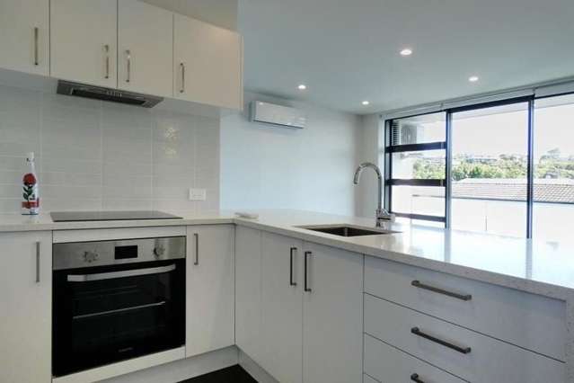  8/764 Beach Road Browns Bay_2