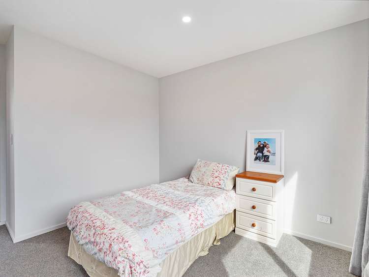 4 Roles Way Rolleston_22