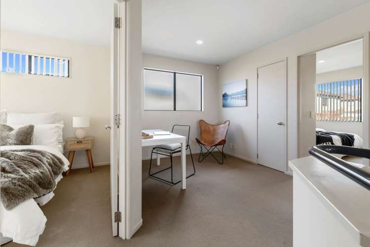 9 Oakville Avenue Flat Bush_13