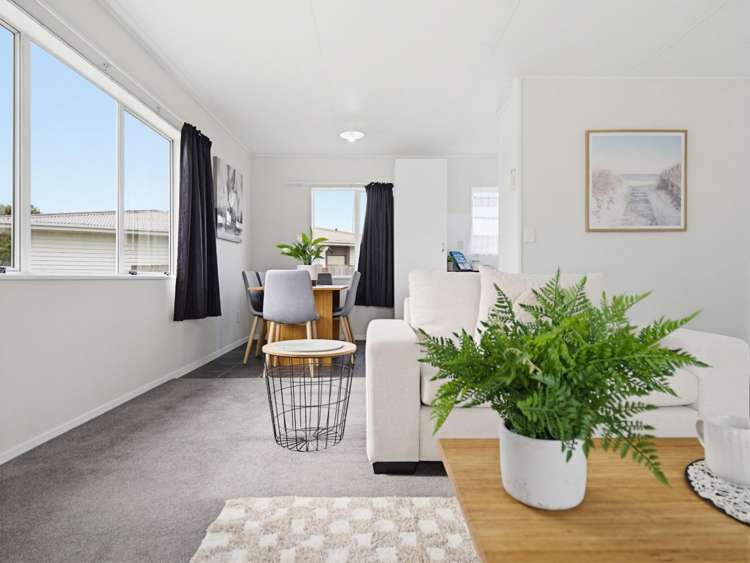 22 Price Crescent 11385_6