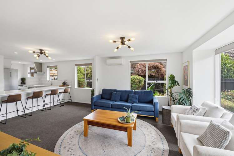 2/17b Prestons Road Redwood_5