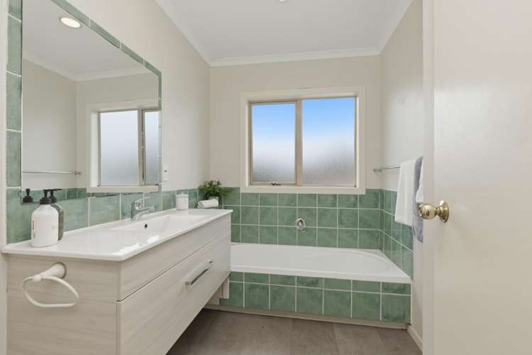 8a The Drive Brookfield_22