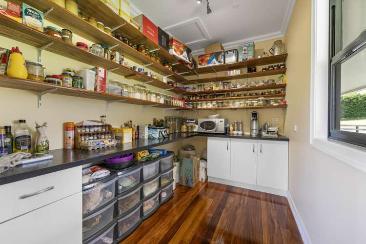 736 Tukairangi Road Kinloch_5