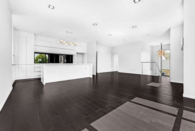 11 Barnsley Place Henderson_17