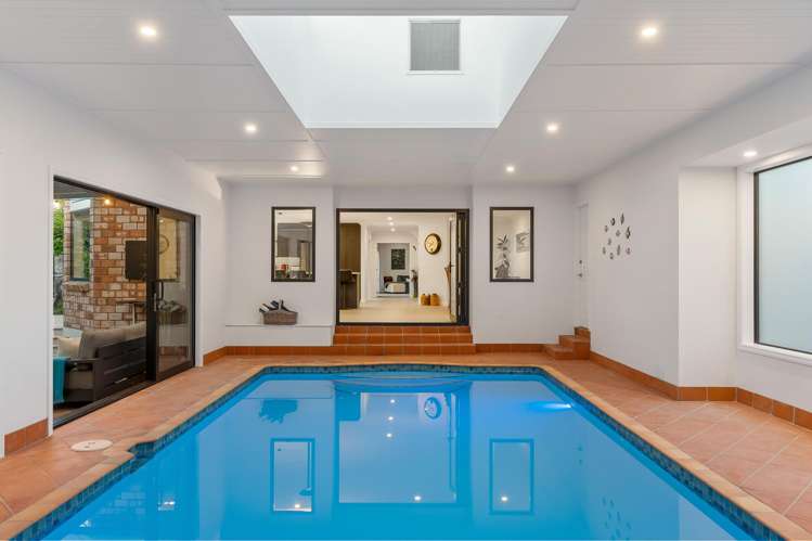 3 Traffic Road Greenhithe_3