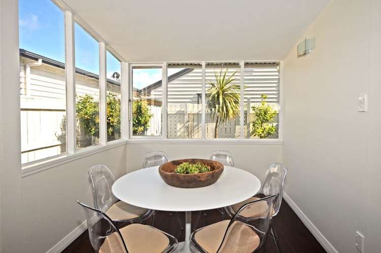 59 Kauri Street Miramar_9