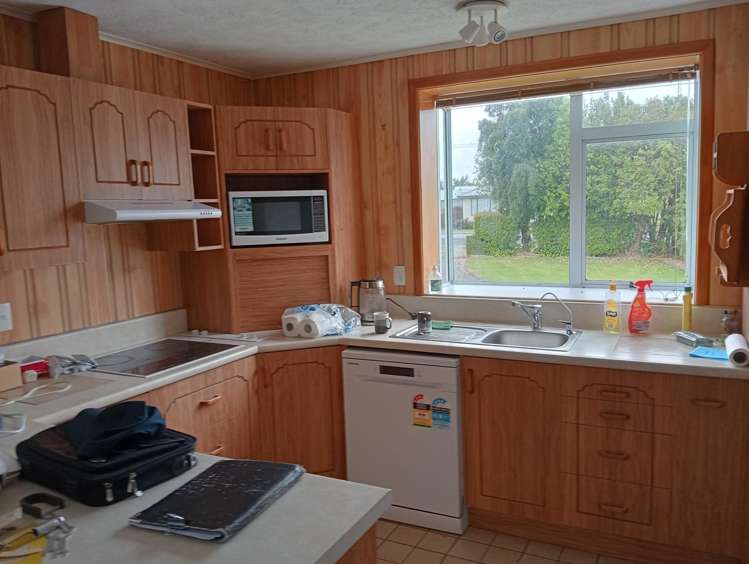 6 Papatotara Road Tuatapere_14